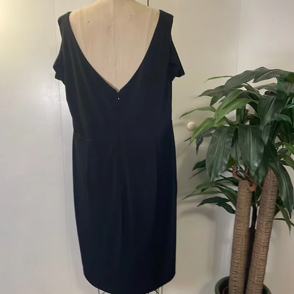Calvin Klein v-neck midi black cold shoulder dress - Picture 4 of 7